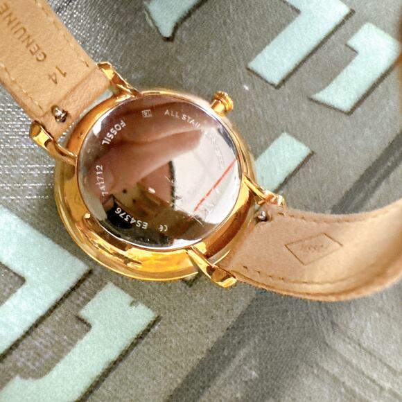 Fossil ES4376 Jacqueline Pastel Pink Rose Gold Leather Watch